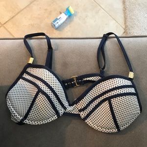 Beach bunny bathingsuit top